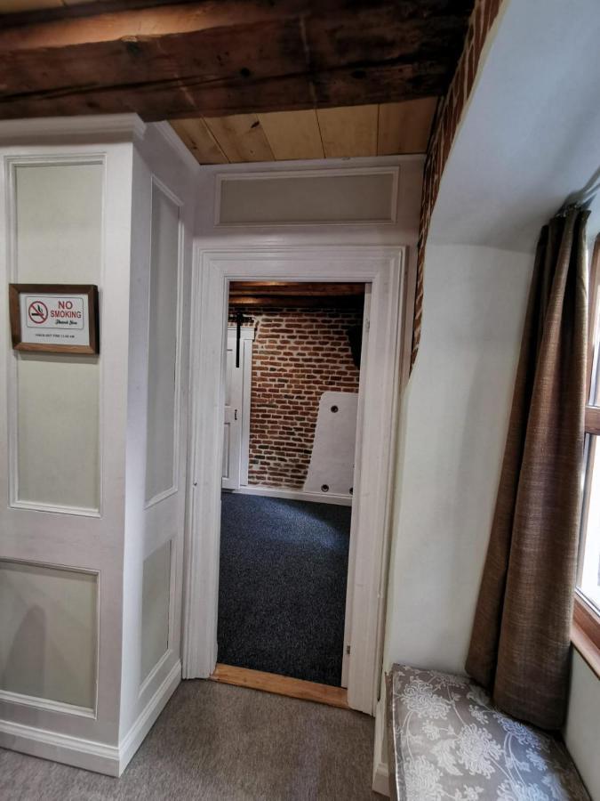 Guesthouse Postavarului براشوف المظهر الخارجي الصورة